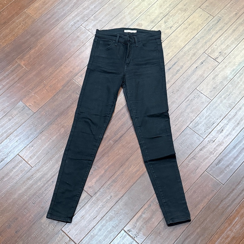 Levi's Women's Black Skinny Jeans